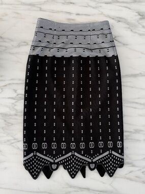 Jonathan Simkhai Black & White Jacquard Knit Pencil Skirt — Pointed Hem — Size 4